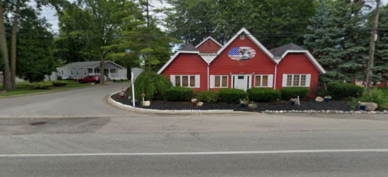 California Inn - 141 State Park Dr